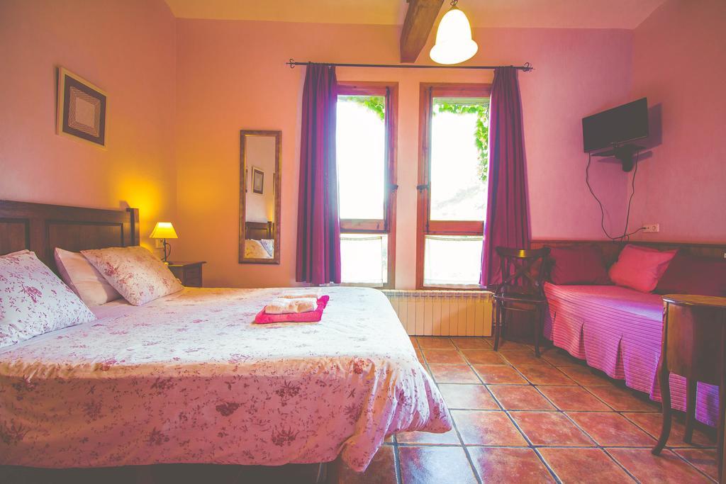 Casa Etxalde Guest House กัมโปรดอน ห้อง รูปภาพ