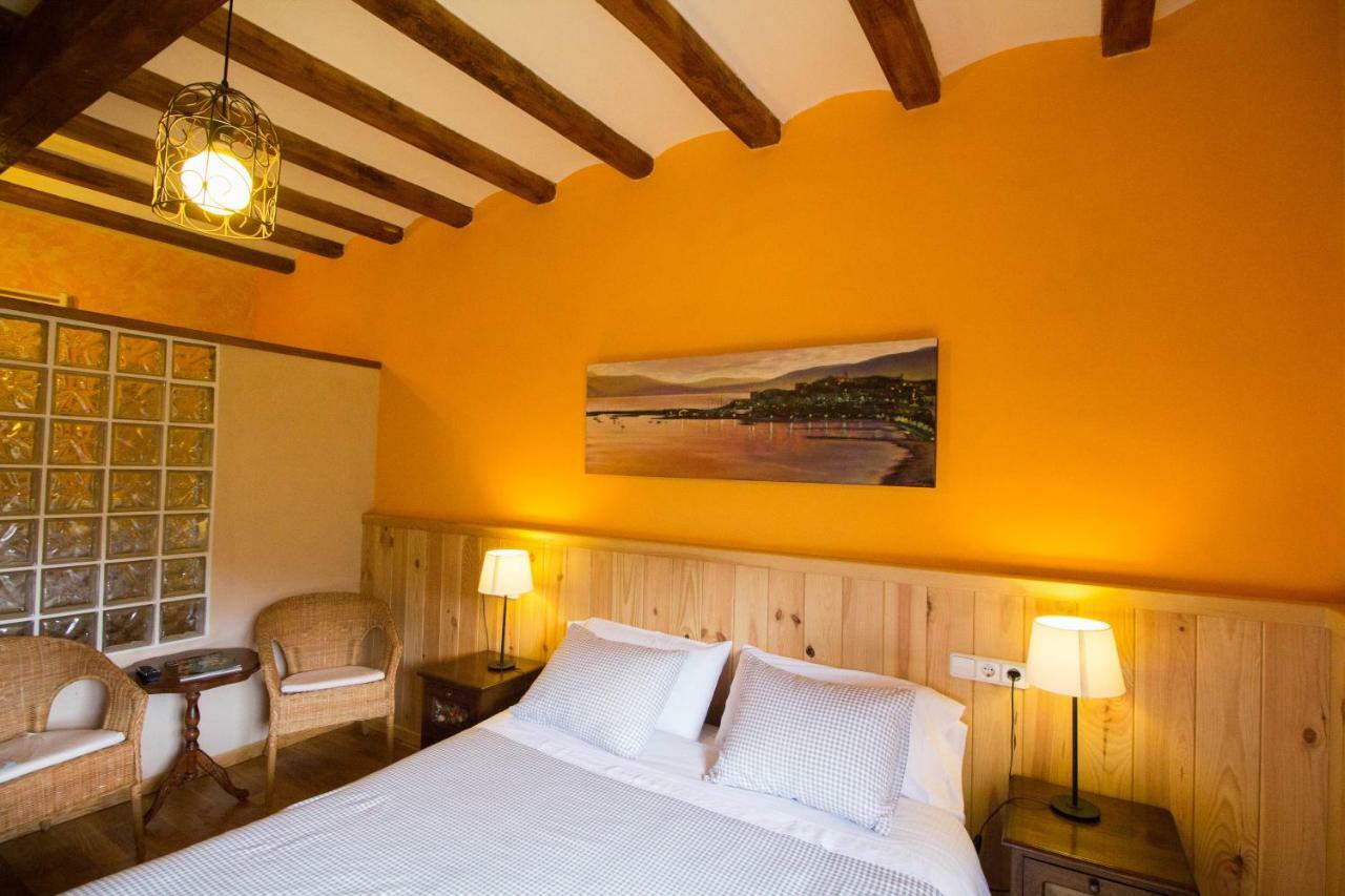 Casa Etxalde Guest House กัมโปรดอน ภายนอก รูปภาพ
